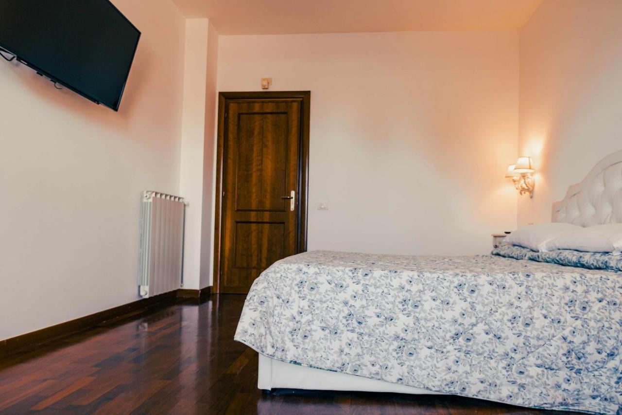 Bed And Breakfast Villa Romano Anzio Pokój zdjęcie